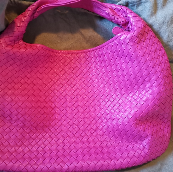 Bottega Veneta Handbags - BV discountined bag, rare color